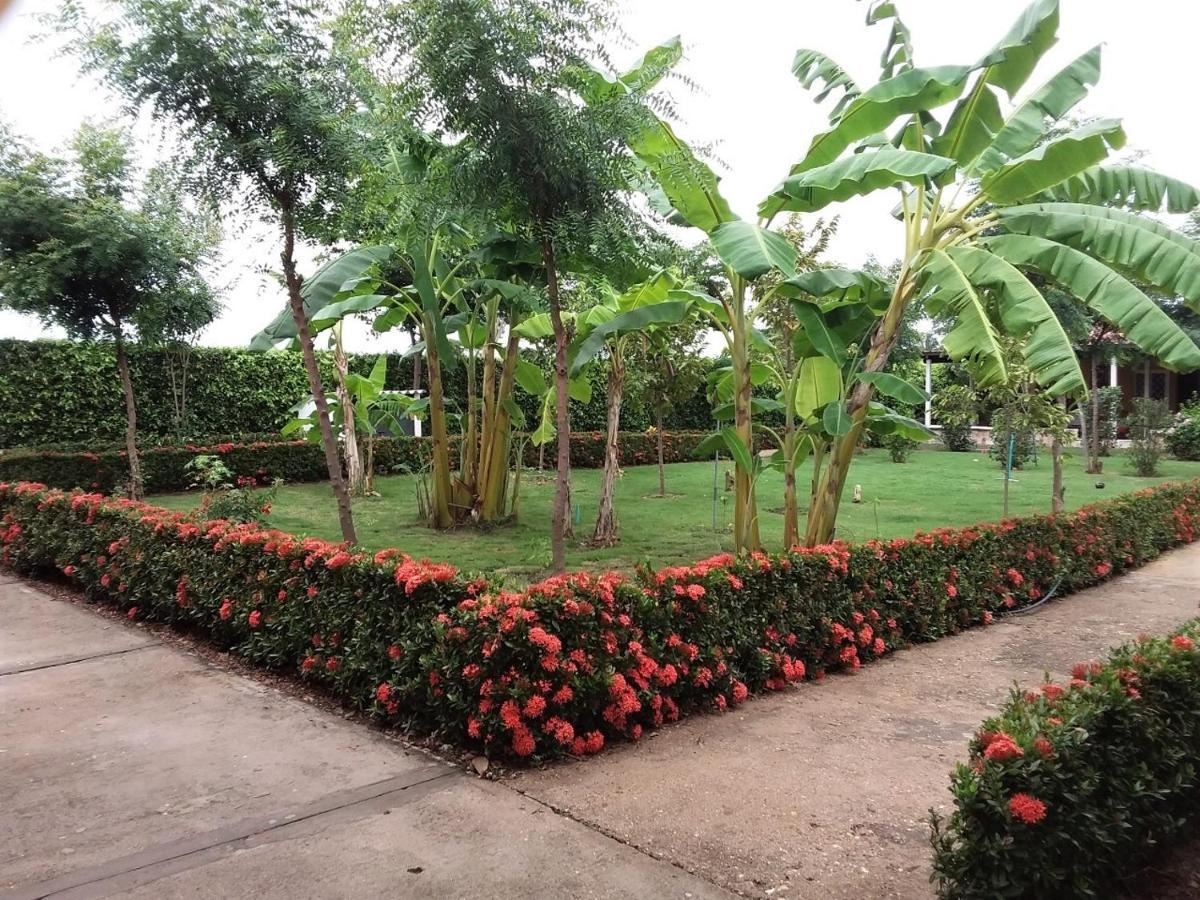 C&H Casa Campestre El Oasis Ricaurte Girardot Bed & Breakfast Luaran gambar