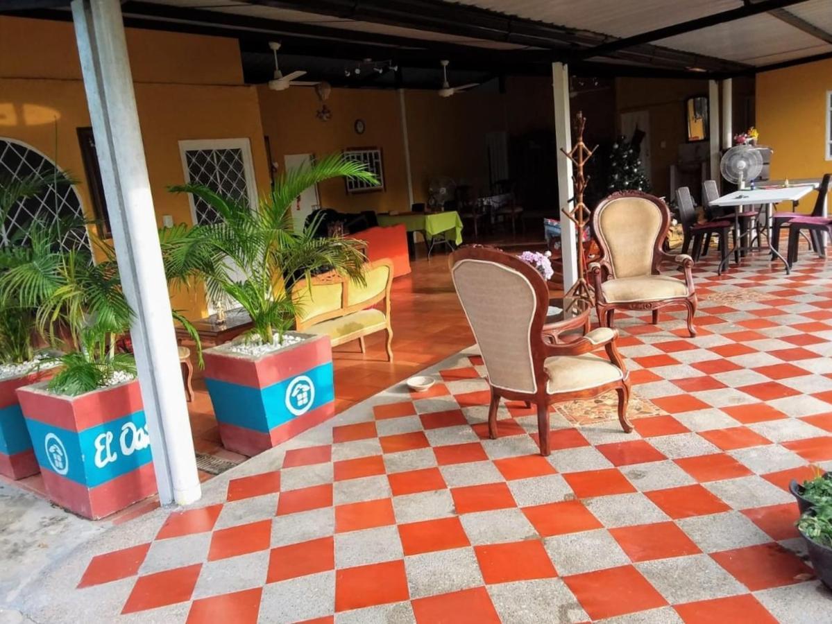 C&H Casa Campestre El Oasis Ricaurte Girardot Bed & Breakfast Luaran gambar